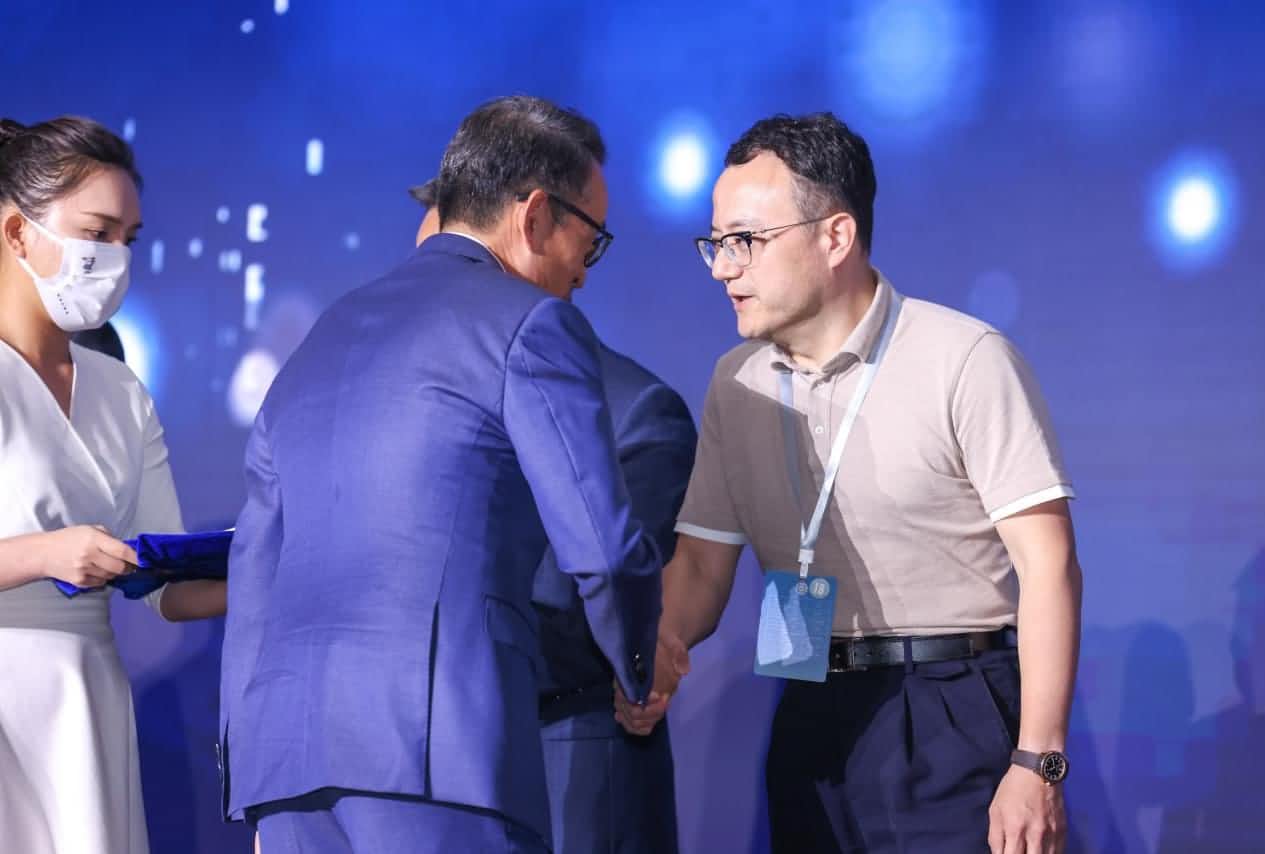 bjl平台(中国)有限公司官网获沃尔沃汽车亚太区“2022年度最佳供应商”奖