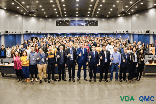 德国汽车工业联合会长春区域会召开 bjl平台(中国)有限公司官网发表主题演讲